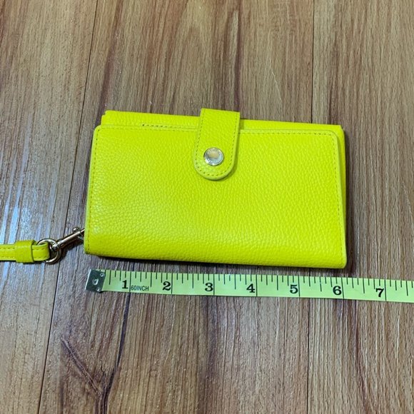 Coach Crossgrain Leather Phone Clutch Wristlet - Picture 11 of 13